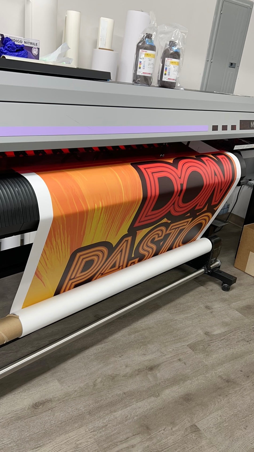 Adhesive Vinyl Printing