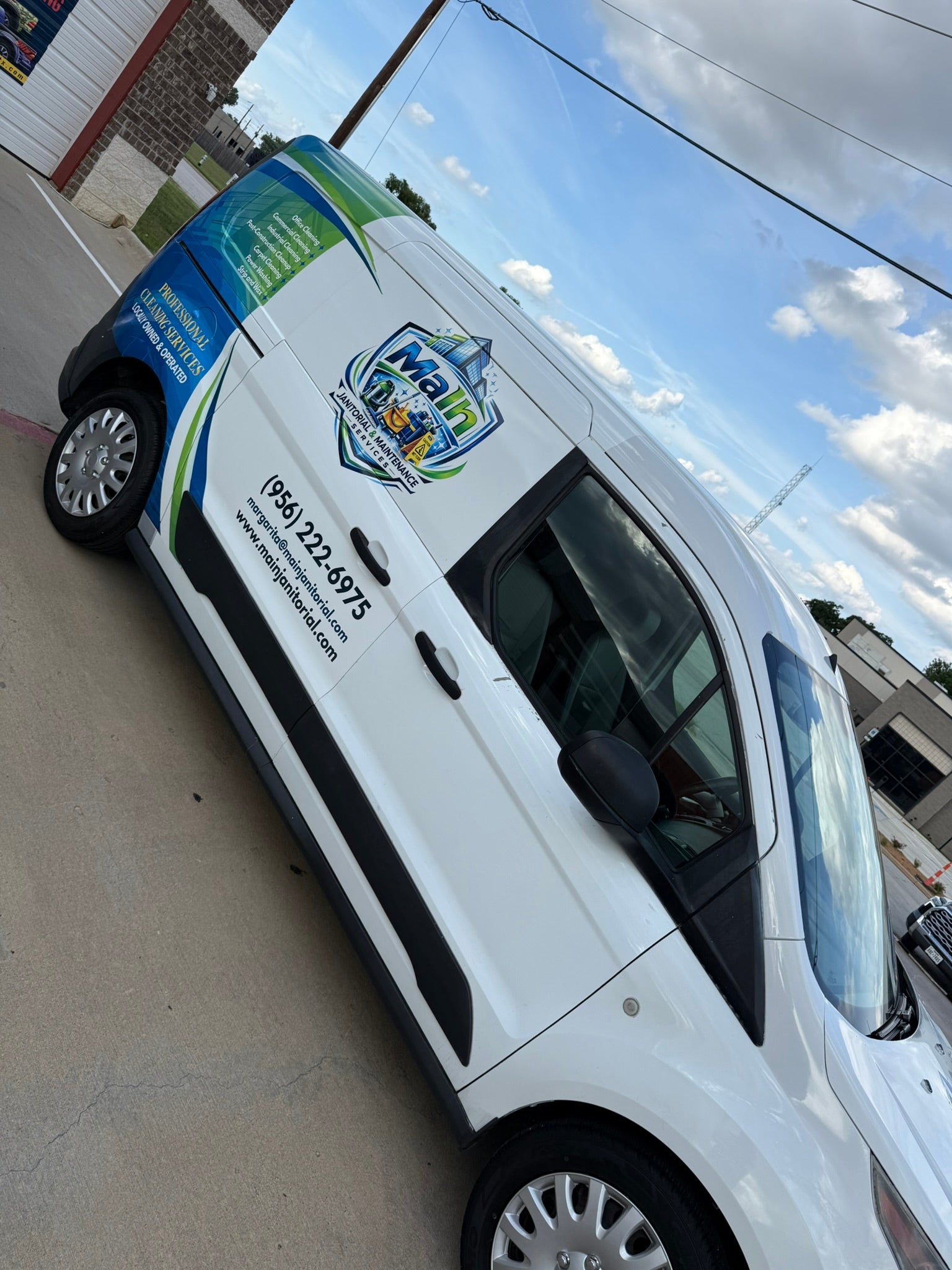 Premium 3/4 Commercial Van Vinyl Wrap - Ford Transit