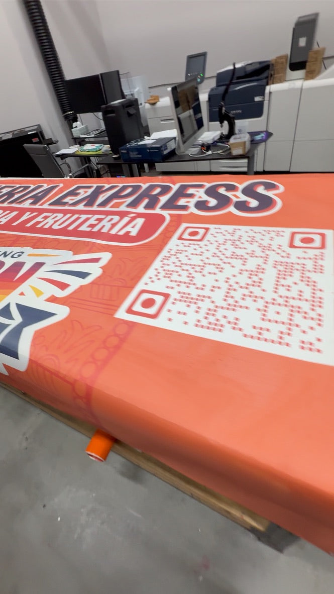 Custom Vinyl & Mesh Banners