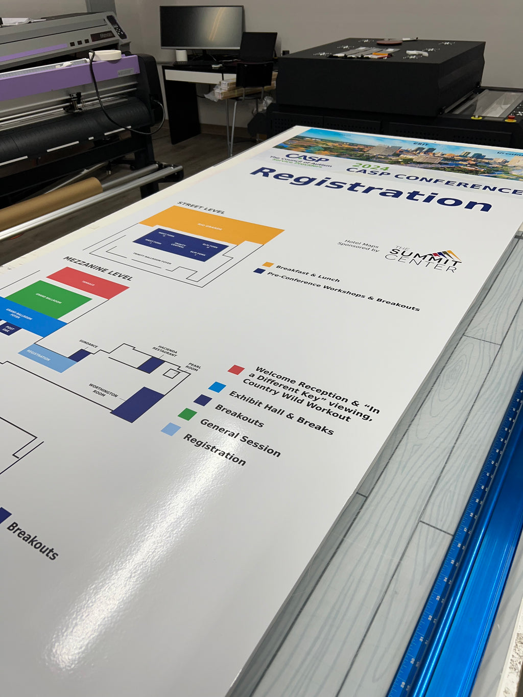 Custom UV Printed Signs – Foam Board, Coroplast, ACM & PVC for Business, Events & Outdoor Use